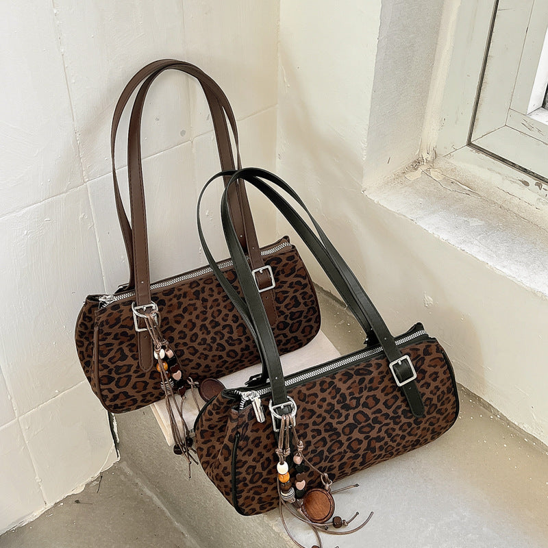 Chenova Leopard-Print Underarm Bag