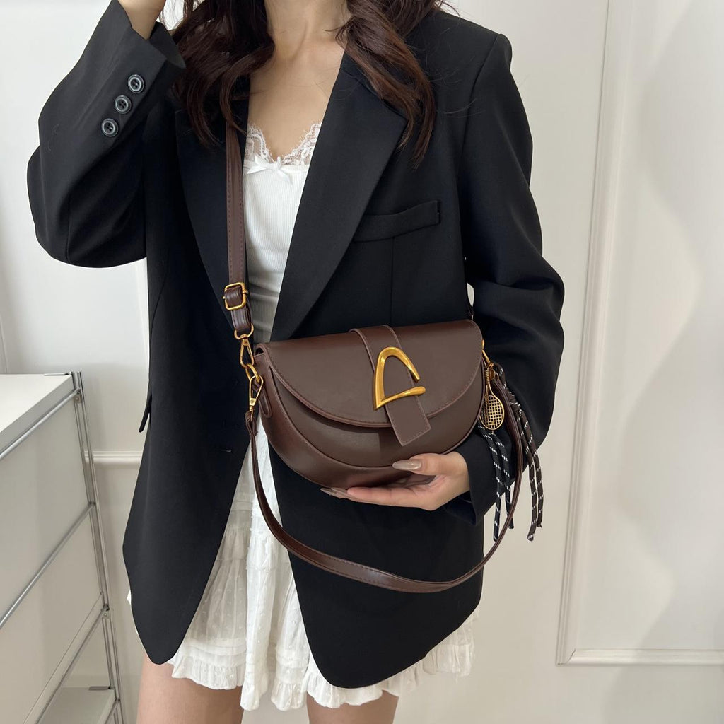 Chenova Retro Saddle Shoulder Bag