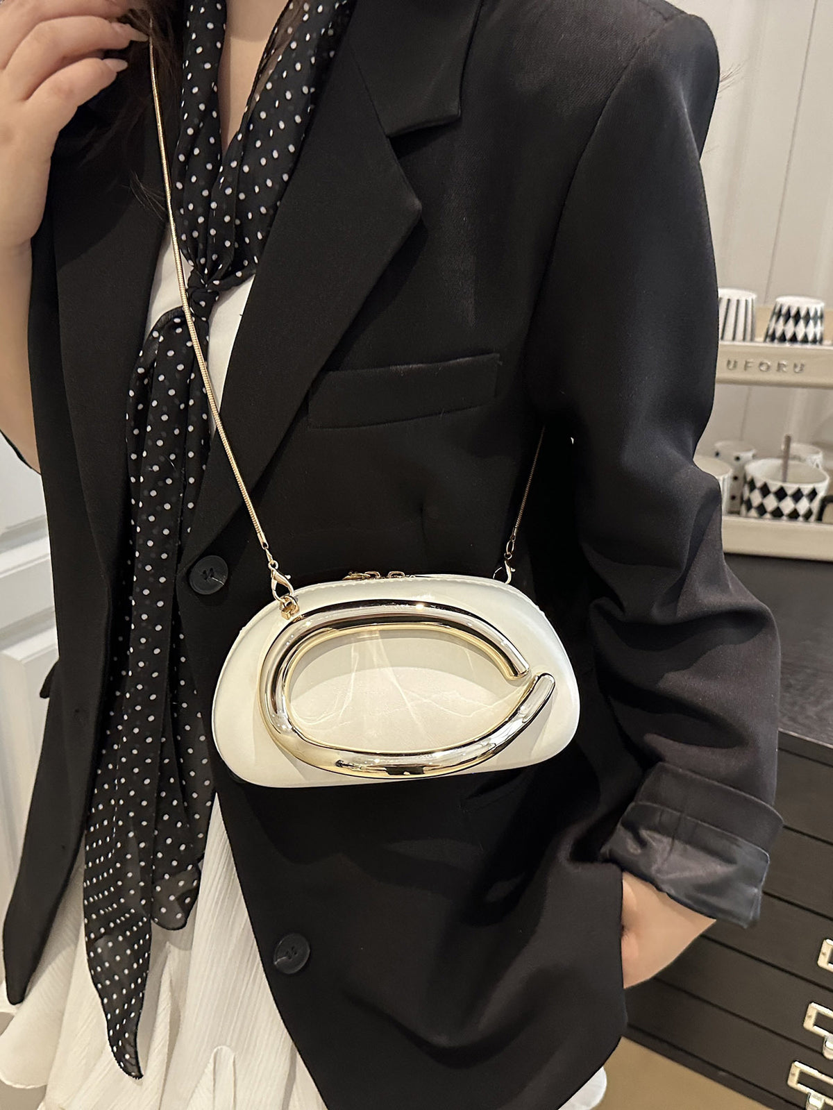 Chenova Chain-Strap Evening Clutch